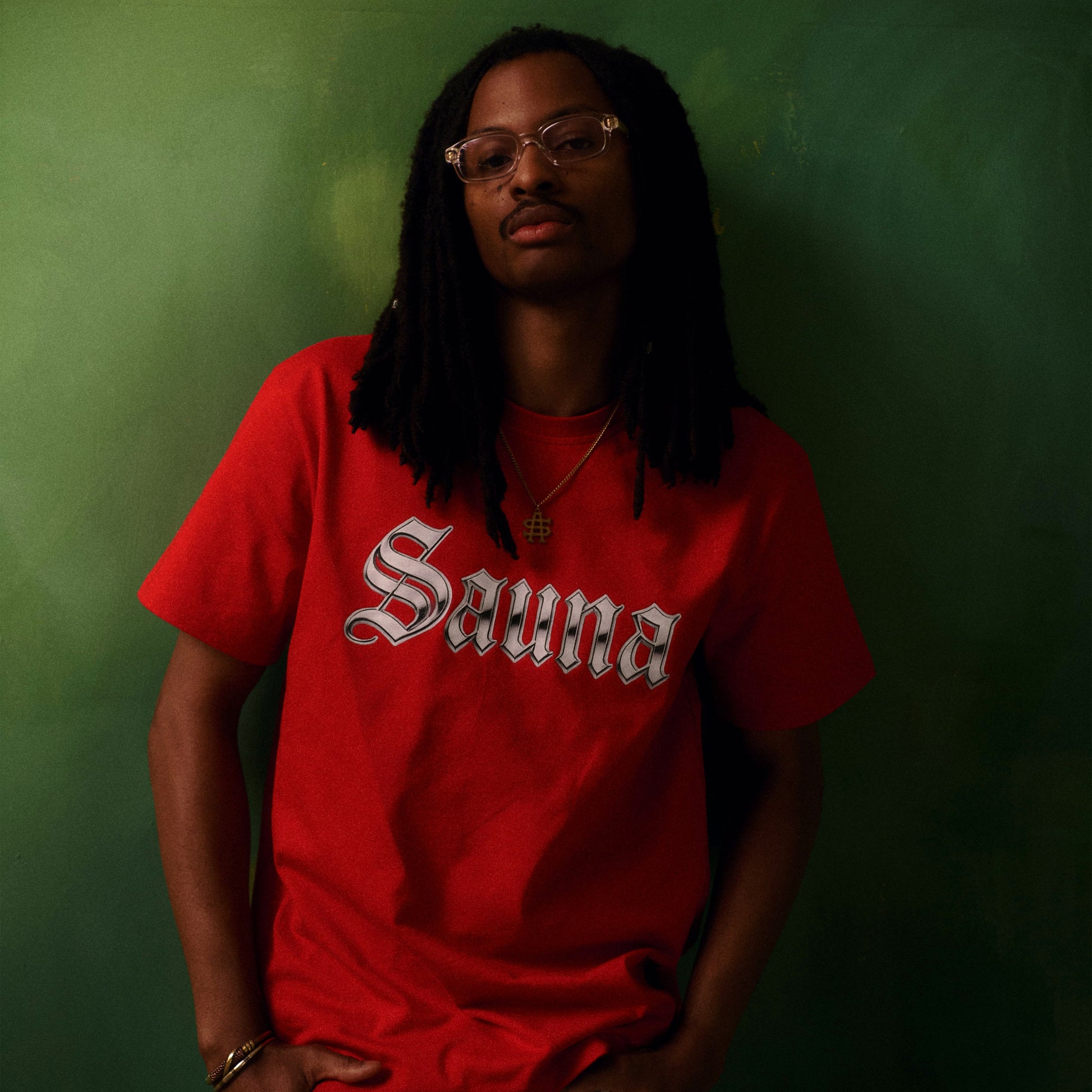 Chrome Gothic Tee [Red]