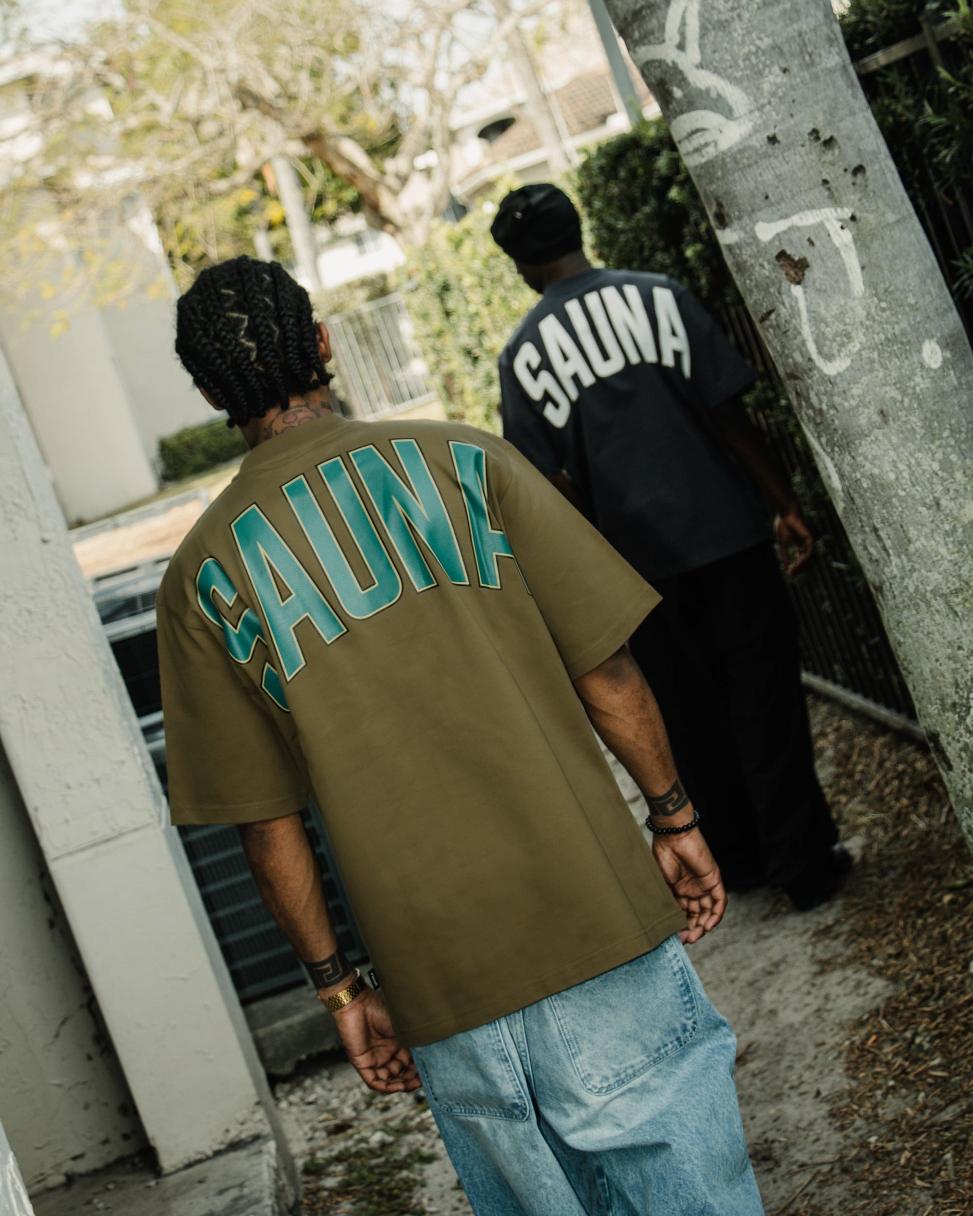 Back Print Tee [Grey]