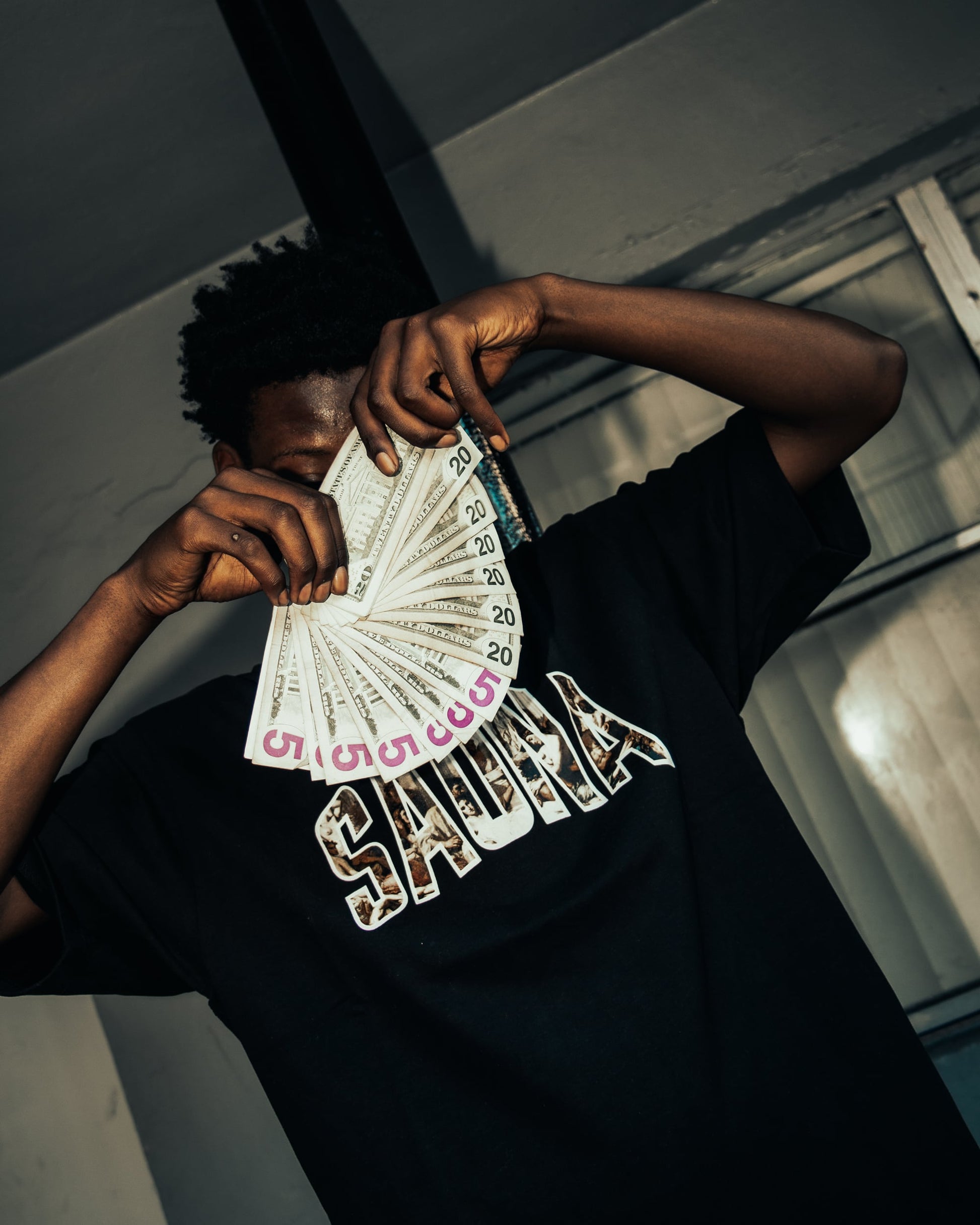 Monument Tee [Black]