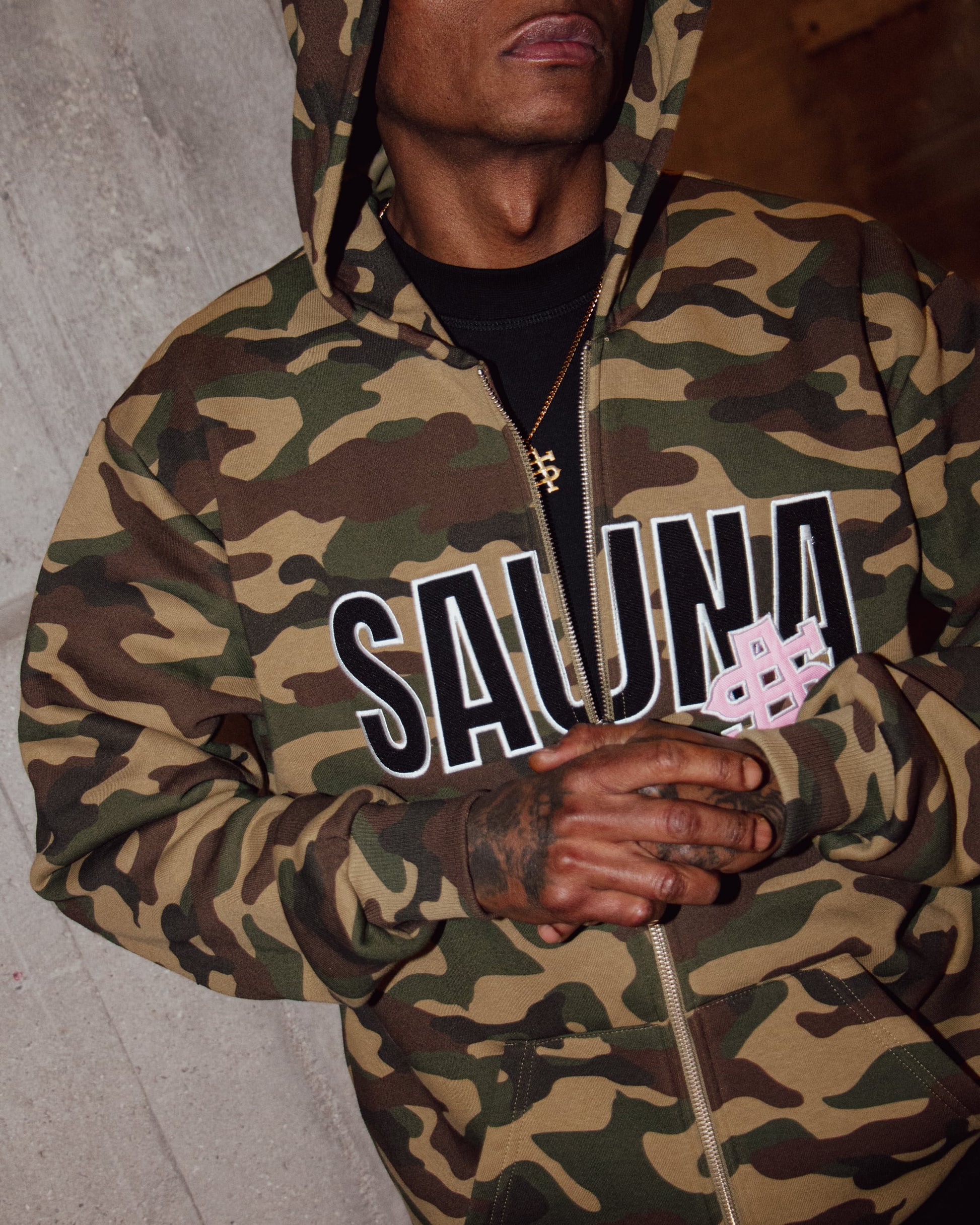 Blog Zip-Up Hoodie [Camo]