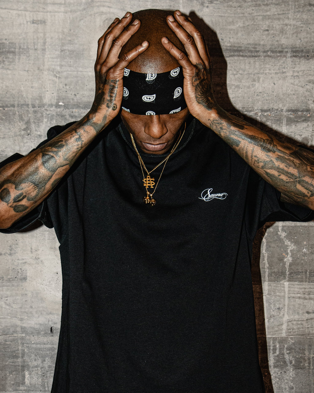 Script Tee [Black]